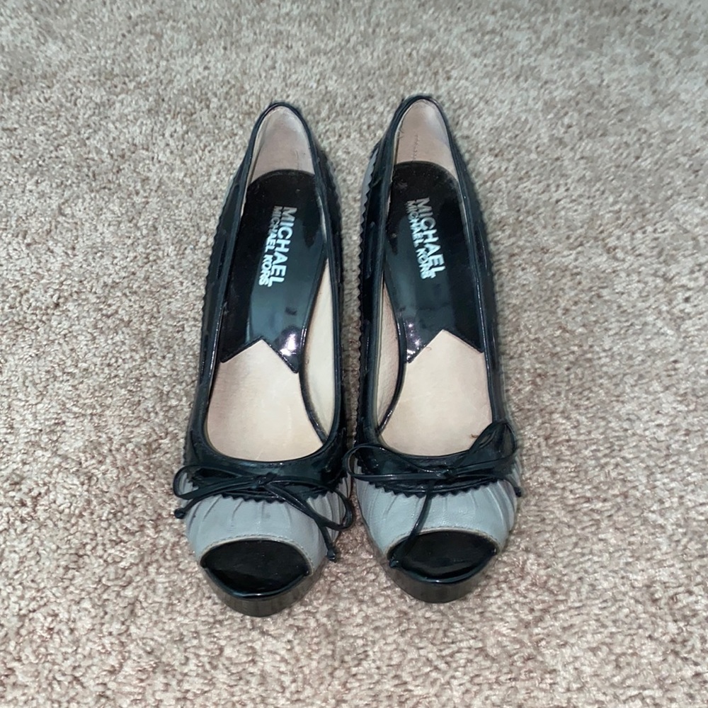 Michael Kors black and grey heels